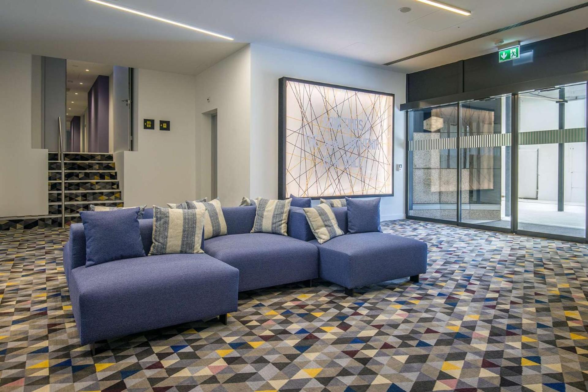 Hotel Hampton By Hilton Locarno Losone Esterno foto